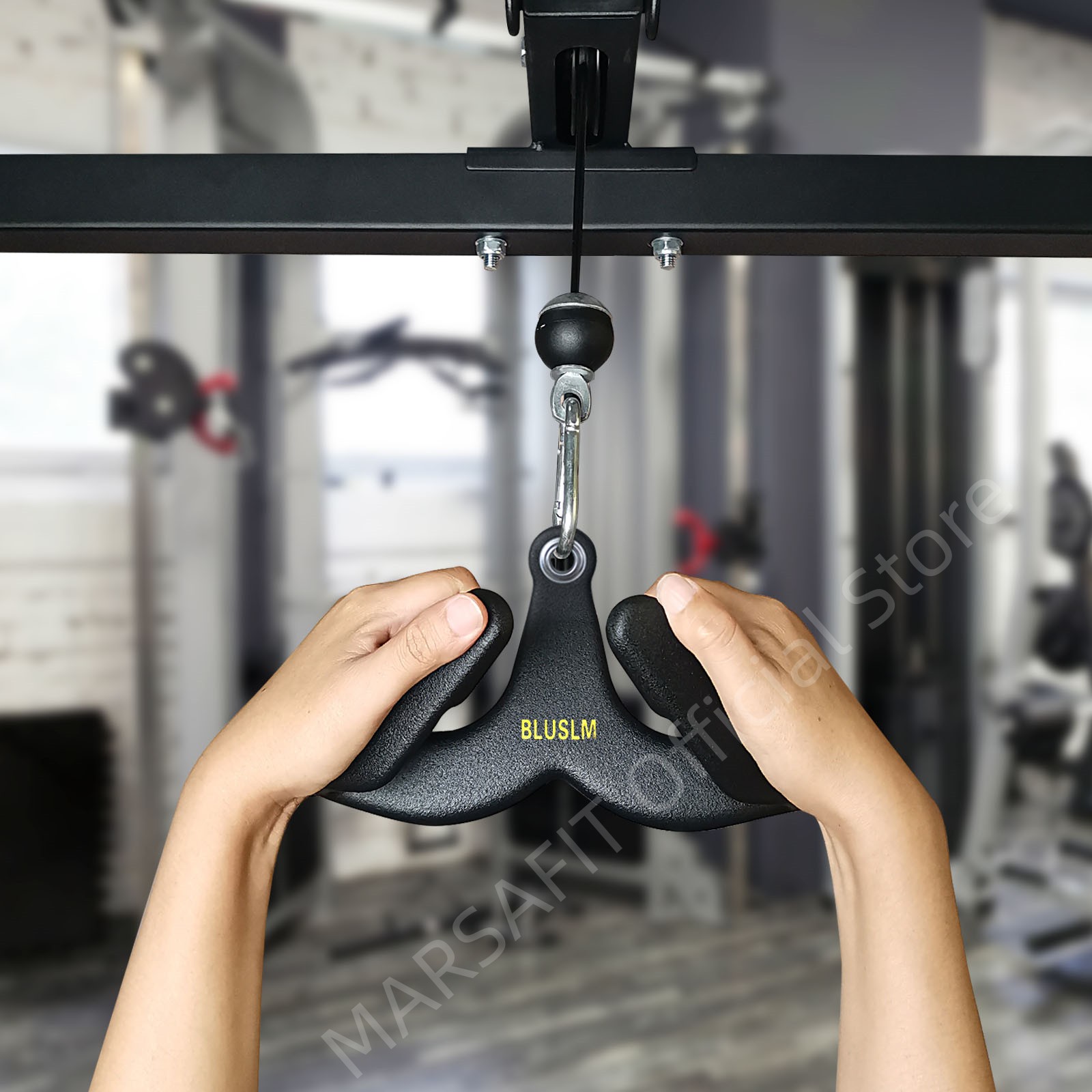المنزل الصالة الرياضية اللياقة - مراجعة Lat Pulldown Bar وسعره