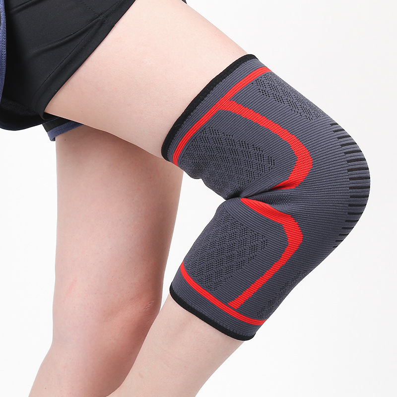 دعامة ركبة مرنة للرجال مصنوعة  - مراجعة Knee Sleeve Compression وسعره
